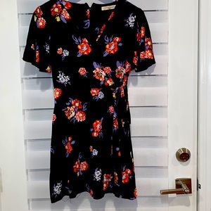 Rewind floral faux wrap dress sz small